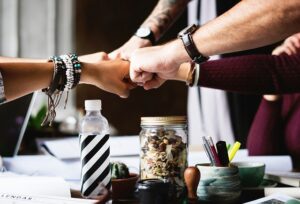 Existe Diferença Entre Chefe e Líder? Entenda os Dois Termos